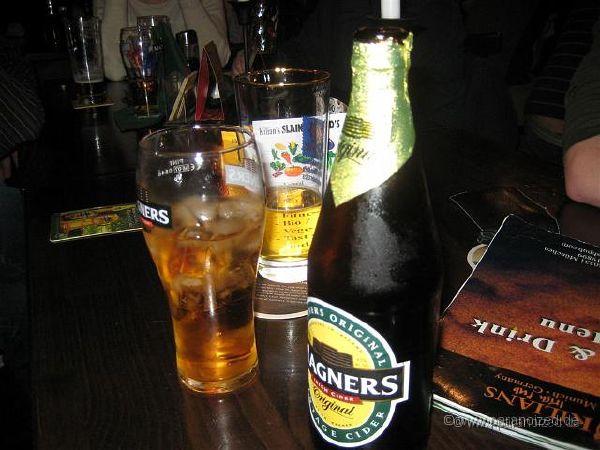 Mo mo beer.jpg